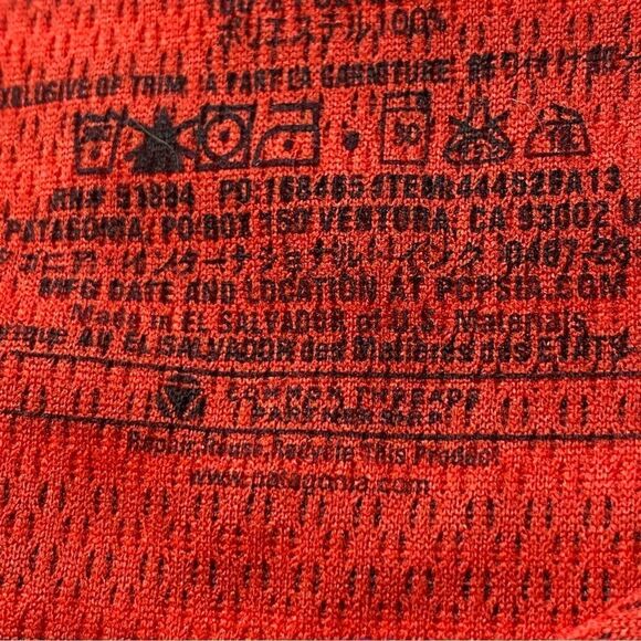 Patagonia Red and Blue Striped Capilene Mid Weight 1/2 Zip Pullover Size Medium - Picture 4 of 9